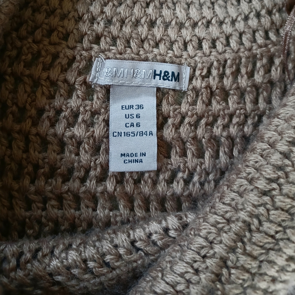 Crocheted Tunic - Picture 3 of 3